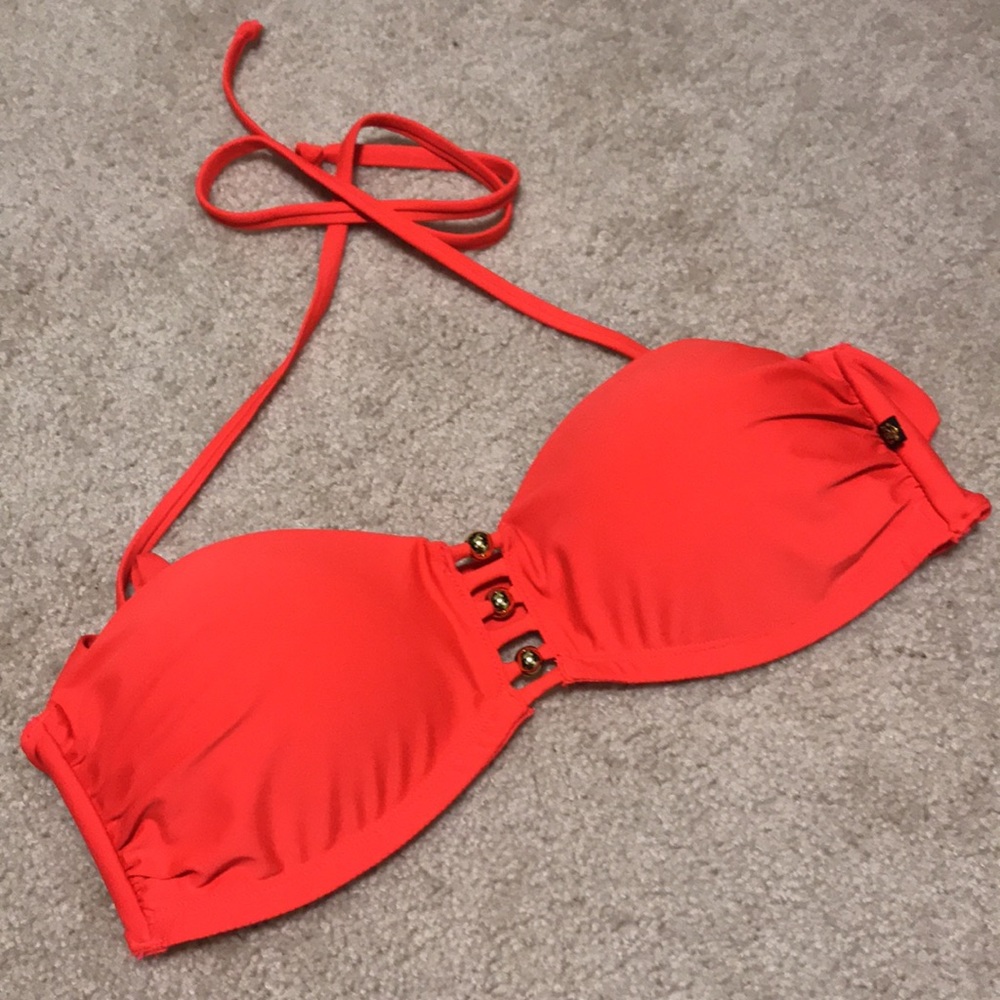 🔥NWT🔥La Vie En Rose bikini TOP